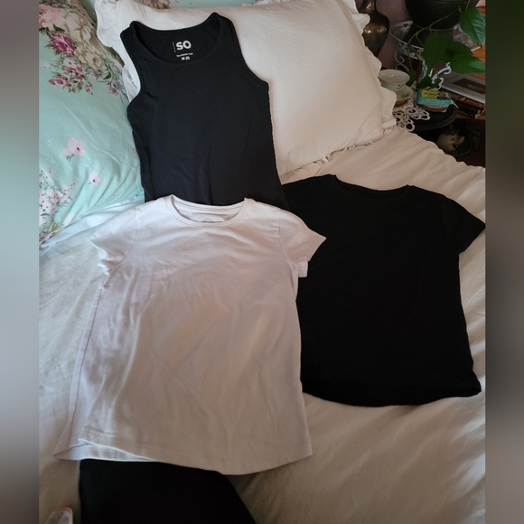 SO Other - Kids Black and White T-Shirt Bundle Set